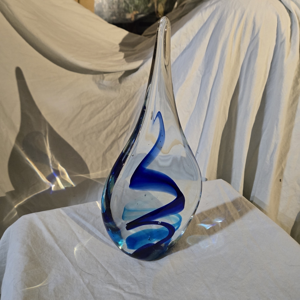 Elegant Blue Glass Art Sculpture - Picture 2 of 3